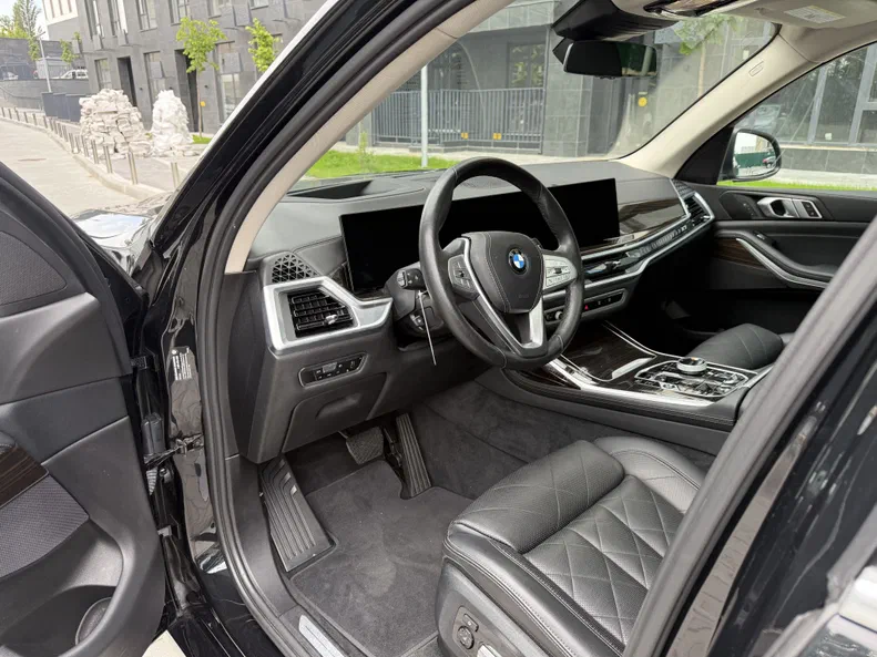 BMW X7 2023 - 9