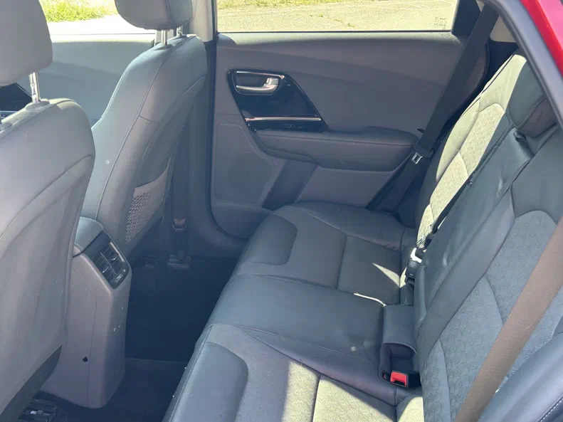 Kia Niro 2016 - 17