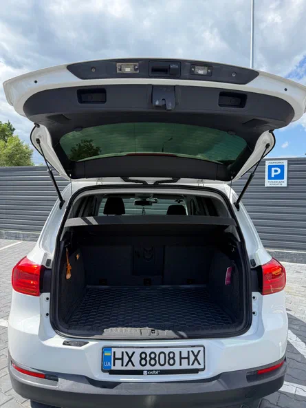 Volkswagen Tiguan 2012 - 5