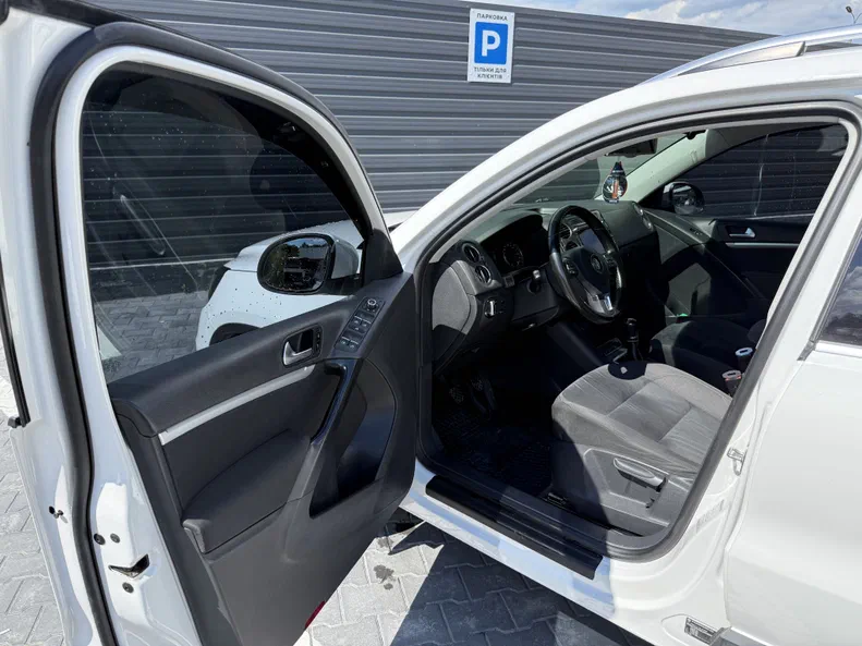 Volkswagen Tiguan 2012 - 2