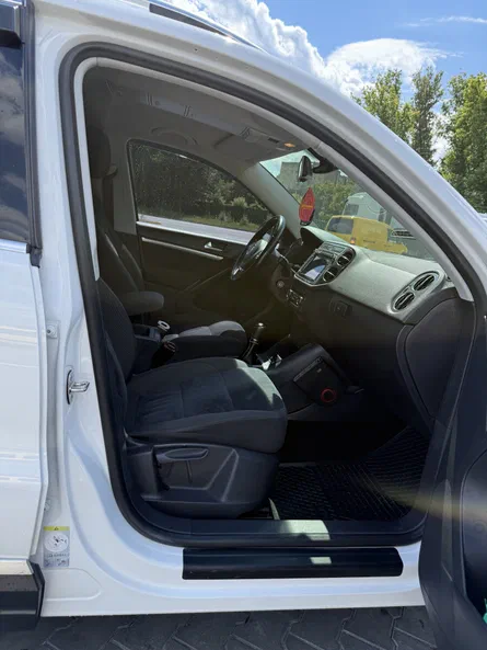 Volkswagen Tiguan 2012 - 1