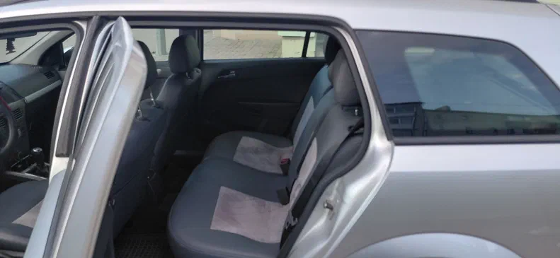 Opel Astra 2005 - 13