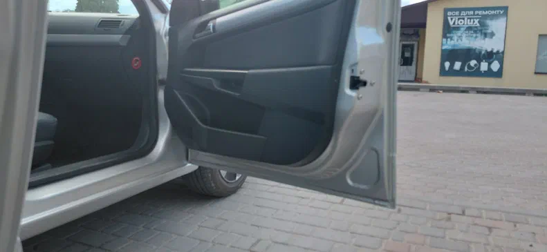 Opel Astra 2005 - 8