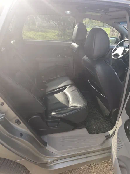 Mitsubishi Grandis 2006 - 8