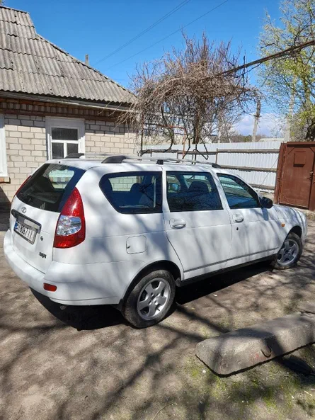 Lada (ВАЗ) Priora 2010 - 10