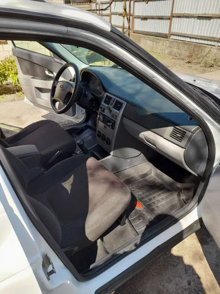 Lada (ВАЗ) Priora 2010 - 4