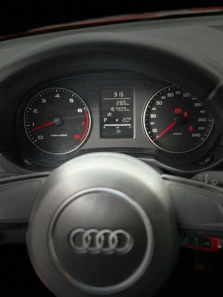 Audi A1 2012 - 19