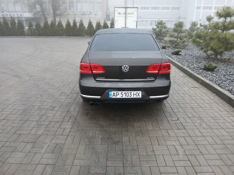 Volkswagen Passat 2013 - 6
