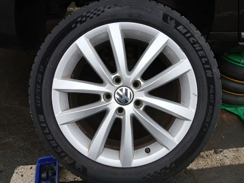 Volkswagen Passat 2013 - 19