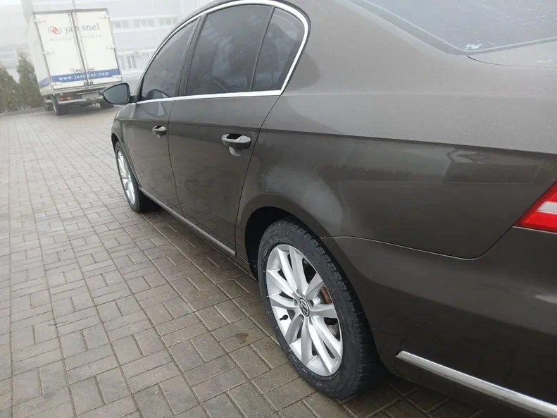 Volkswagen Passat 2013 - 4