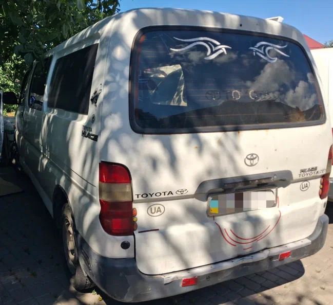 Toyota HiAce 2000 - 2