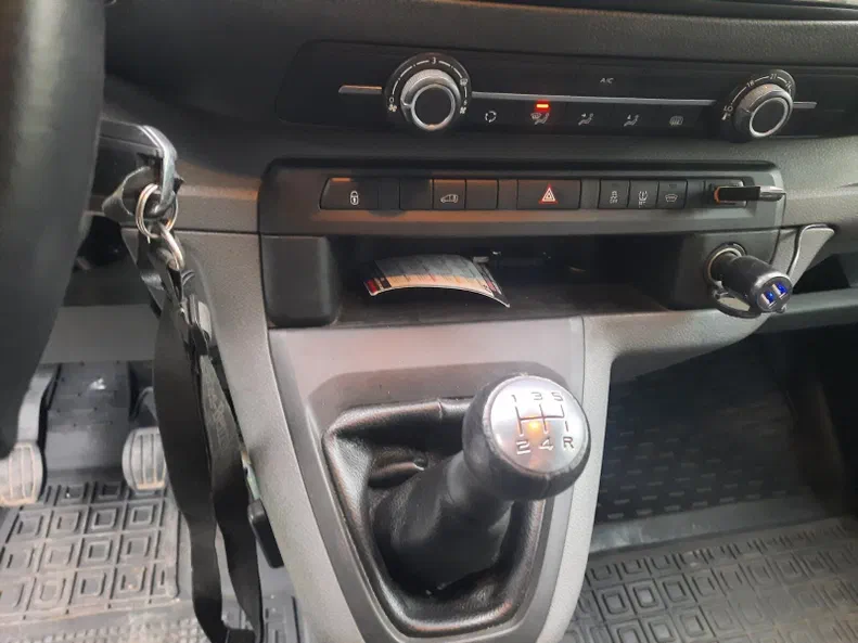 Peugeot Expert 2017 - 9