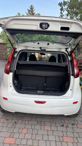 Nissan Note 2011 - 10