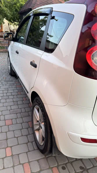 Nissan Note 2011 - 16