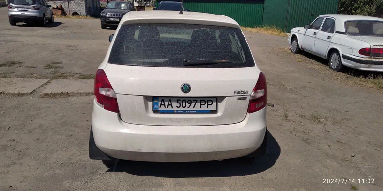 Skoda Fabia 2011 - 2