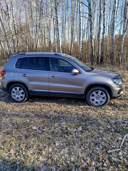 Volkswagen Tiguan 2011 - 2