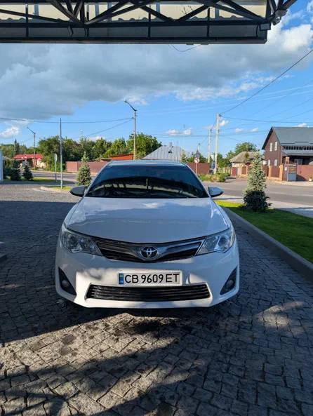 Toyota Camry 2012 - 10