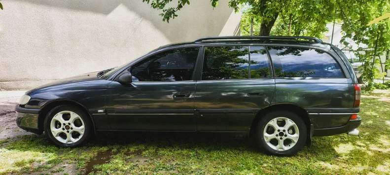 Opel Omega 1994 - 12