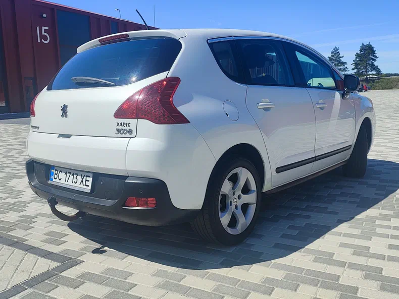 Peugeot 3008 2010 - 14