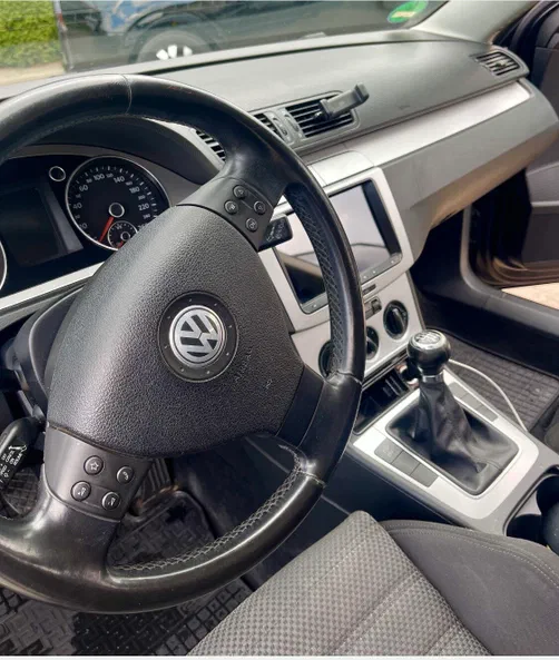 Volkswagen Passat 2009 - 6