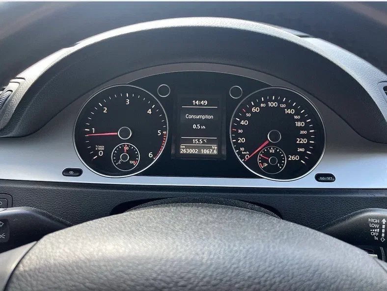 Volkswagen Passat 2009 - 7