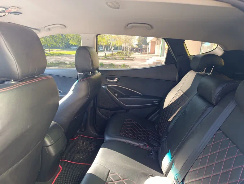 Hyundai Santa Fe 2014 - 6
