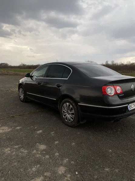 Volkswagen Passat 2008 - 1