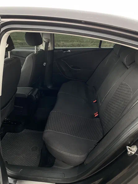 Volkswagen Passat 2008 - 11