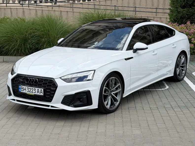 Audi A5 2022 - 5