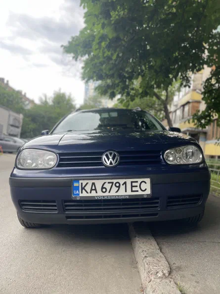 Volkswagen Golf 2000 - 0