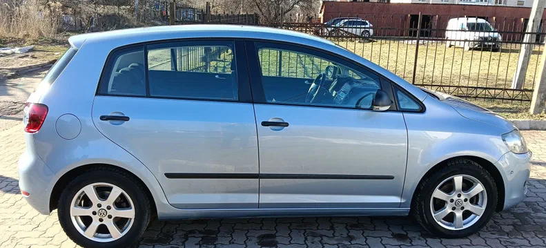 Volkswagen Golf 2009 - 2