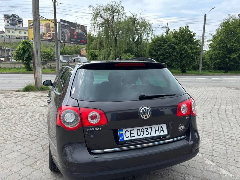 Volkswagen Passat 2010 - 5