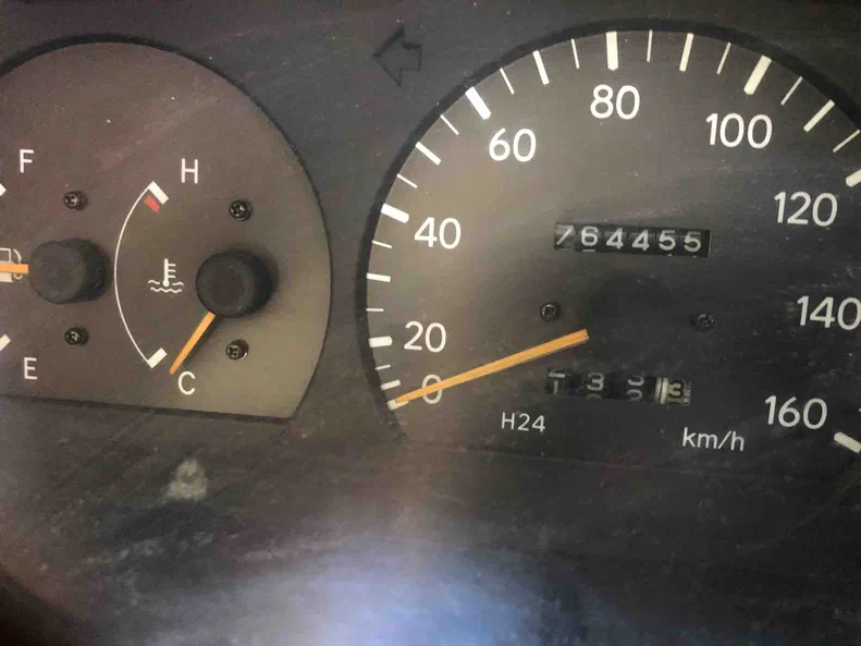 Toyota HiAce 2000 - 3