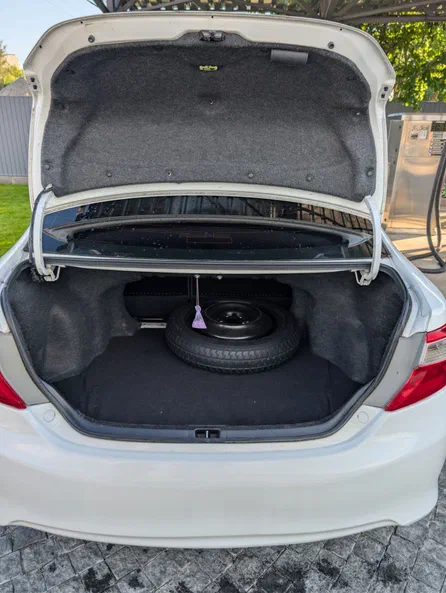 Toyota Camry 2012 - 6