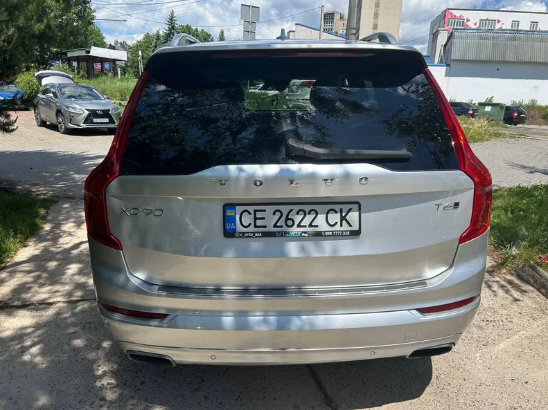 Volvo XC90 2018 - 12