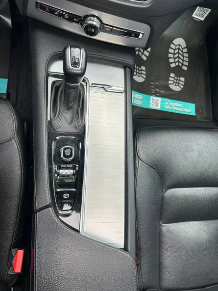Volvo XC90 2018 - 7