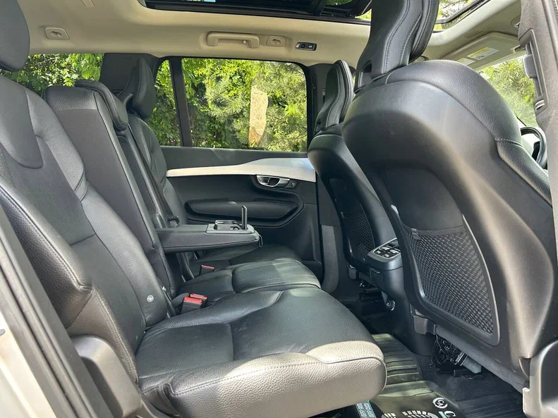 Volvo XC90 2018 - 14