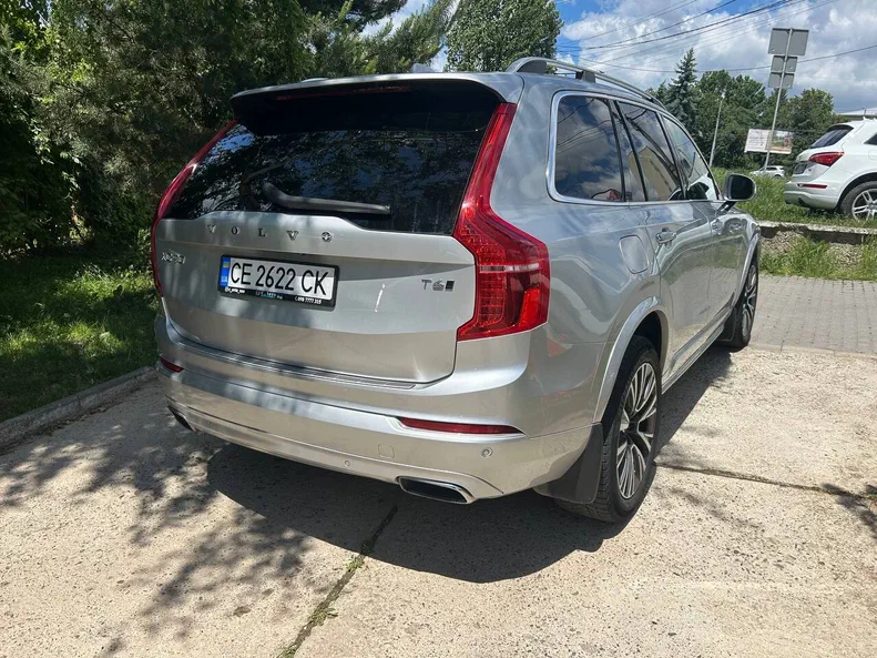 Volvo XC90 2018 - 13