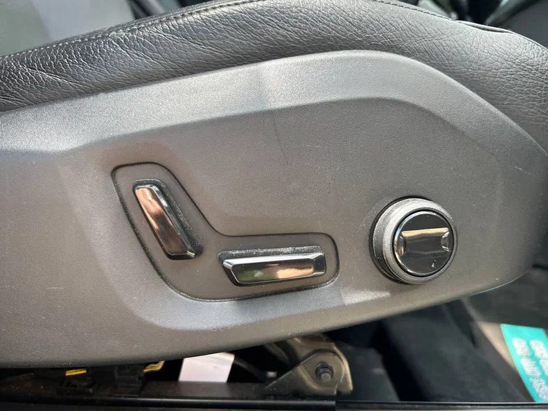 Volvo XC90 2018 - 28