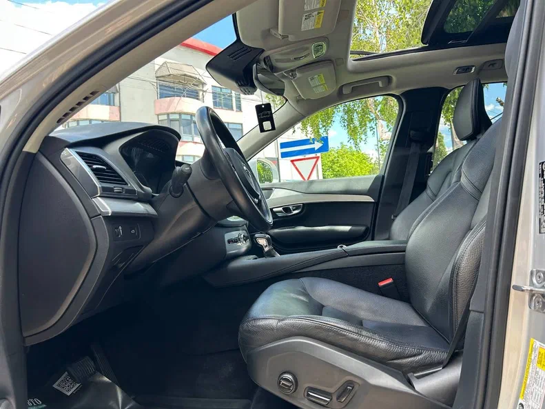 Volvo XC90 2018 - 4