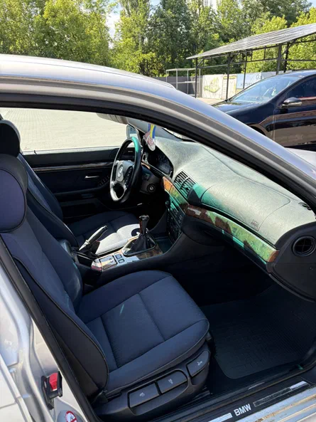 BMW 5 серія 2001 - 11