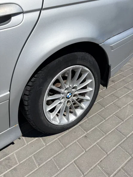 BMW 5 серія 2001 - 17