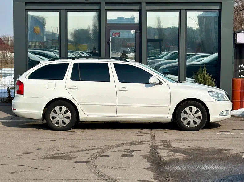 Skoda Octavia 2012 - 1
