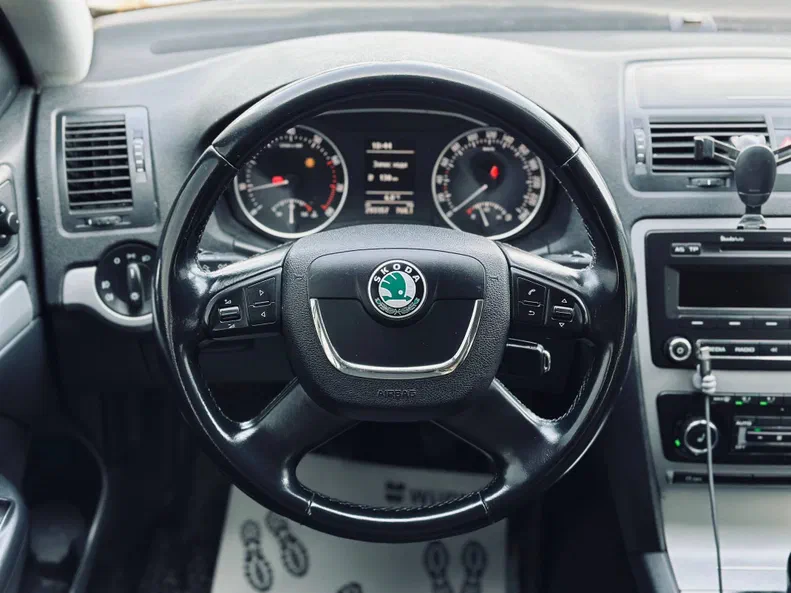 Skoda Octavia 2012 - 4