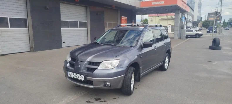 Mitsubishi Outlander 2008 - 3