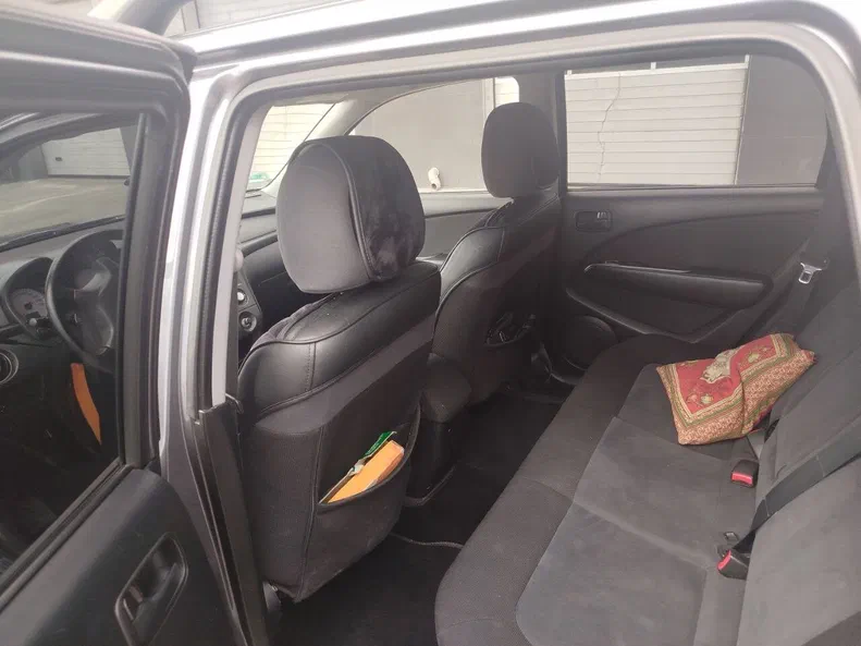 Mitsubishi Outlander 2008 - 16