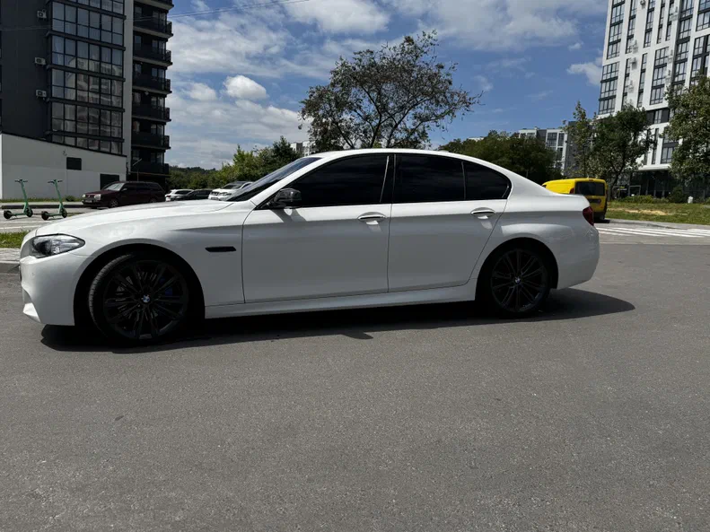 BMW 5 серія 2015 - 2
