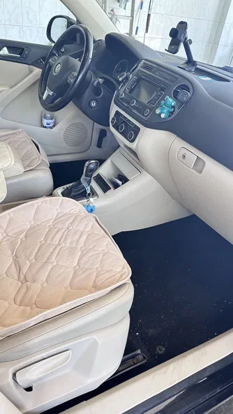 Volkswagen Tiguan 2012 - 6