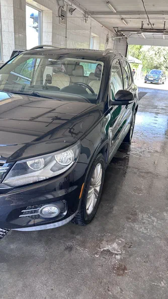 Volkswagen Tiguan 2012 - 1