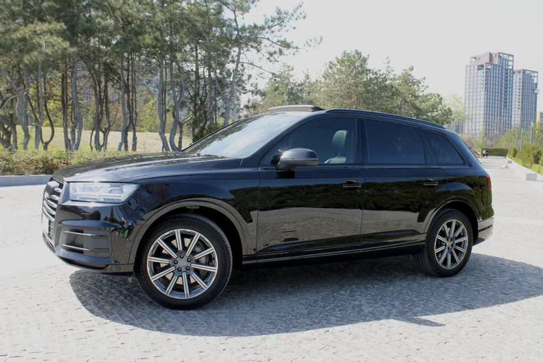 Audi Q7 2019 - 4